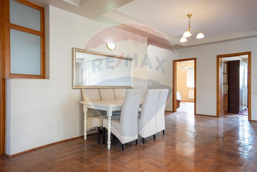 De vânzare Casă spațioasă cu teren 1.000 mp Beverly Hills, Sanmartin - 6