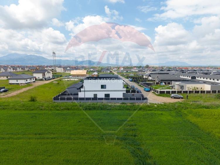 DUPLEX NOU, finisaje de calitate, curte, cartier Izvor! - 32