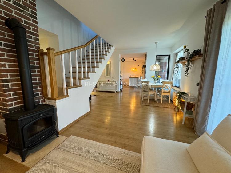 Tunari, Str. Campului, Casa tip Vila, 5 Camere, Teren 1900 mp - 41