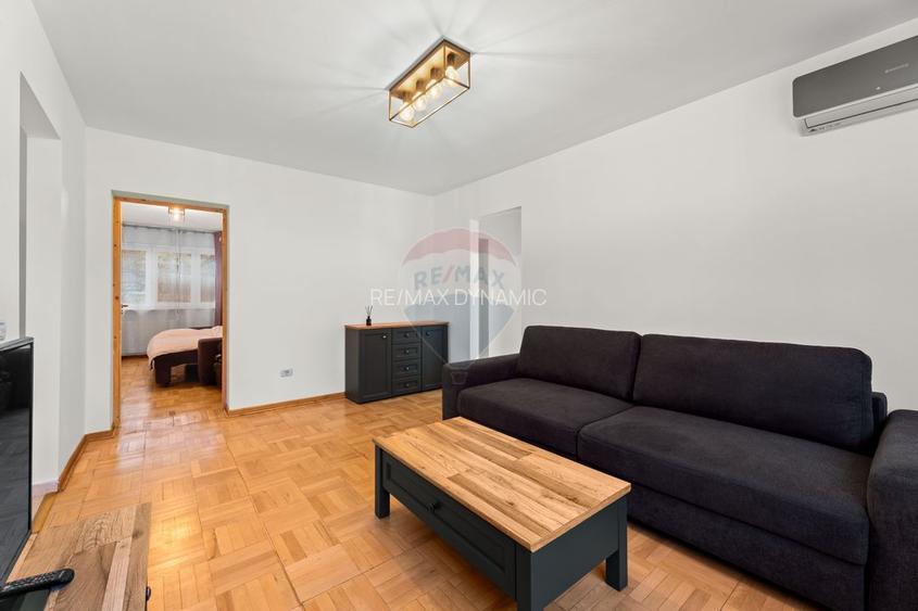 Apartament de închiriat cu 3 camere Ultracentral, parcare privată - 8