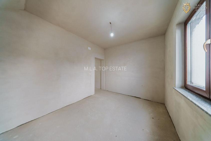 Vilă noua P+M in Sanleani - 27