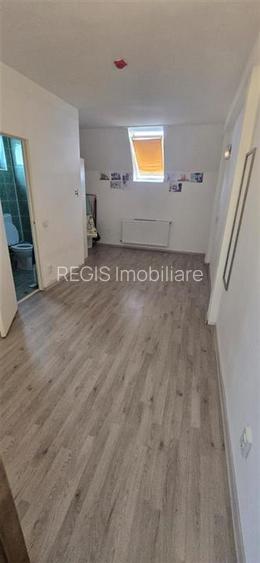 Spatiu comercial versatil intr - un imobil modern, Brasov - 3