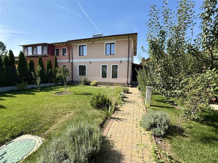 Vila tip Duplex, Curte proprie, Sanpetru Brasov - 16