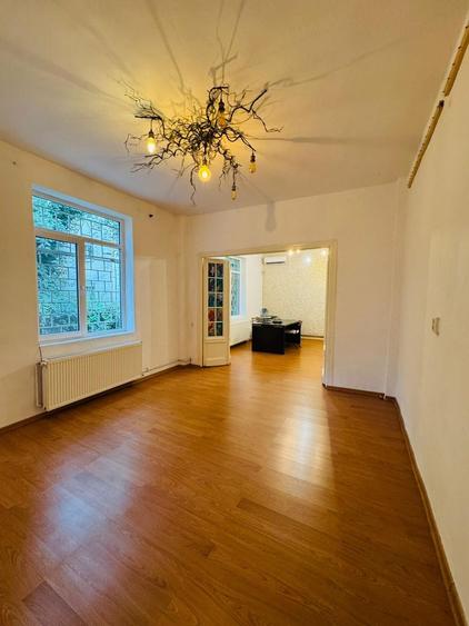Spatiu birouri 2 camere in vila/ Titulescu/Victoriei