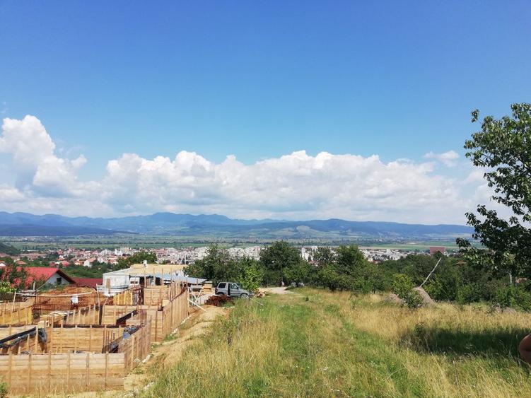 Vand teren intravilan