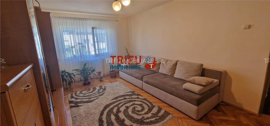 Apartament Spațios cu Balcon Închis și Parcare – Zona Cetate - 2