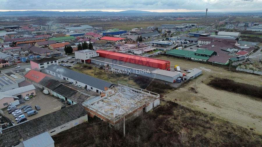 Hala de 2,400mp BD Regele Mihai Baia Mare zona Dedeman 490.000 EURO - 6