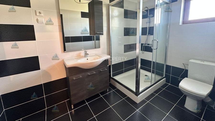 Vilă de vânzare 1500 mp teren - 23