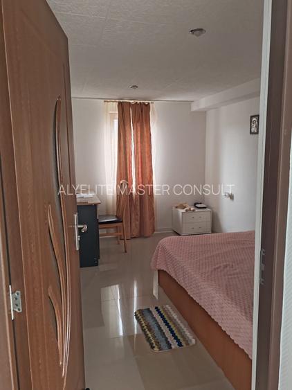 Casa parter+mansarda si teren in Lipovat, Vaslui - 8