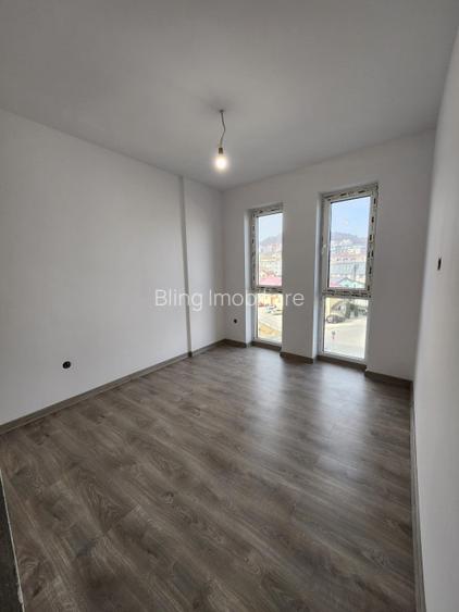 Apartament cu 3 camere, 59 mp, parcare, balcon, zona Eroilor - 3