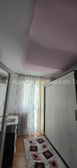 Vanzare apartament 2 camere, etaj 3 , Micro 6 Targoviste - 11