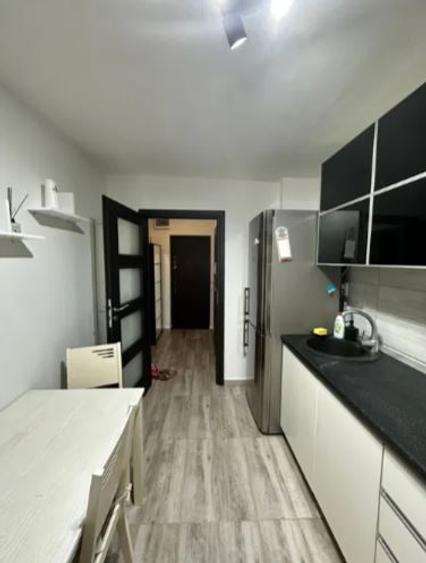 Apartament 3Camere,Brancoveanu,Oraselul Copiilor,et.1/8,DECOMANDAT,2 bai,parcare
