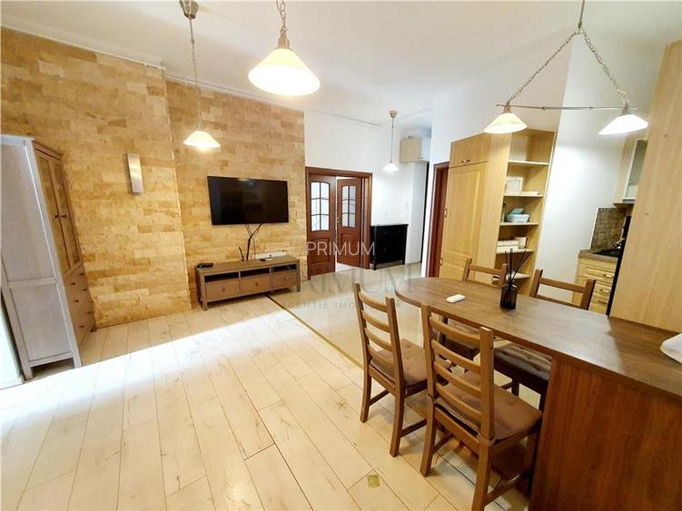 MEDICINA - 3 CAM - SPATIOS - GARAJ IN CF - BOXA - CENTRALA PROPRIE/AC - ZONA SUP - 2