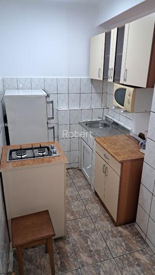 Garsoniera zona Billa - 5