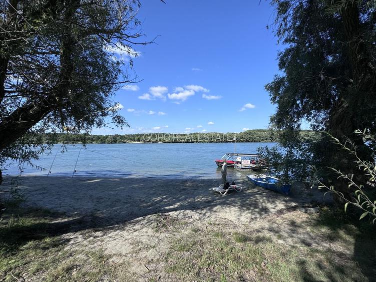 Hotel 20 camere Delta Dunarii 100 m deschidere teren 12000 mp acces auto - 32