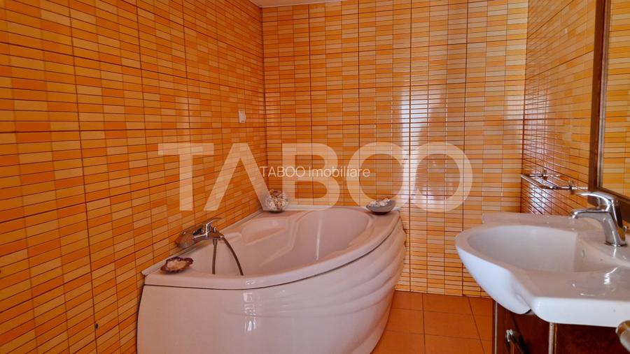 Casa 5 camere cu garaj si teren 961 mp de vanzare Sibiu zona Centrala - 10