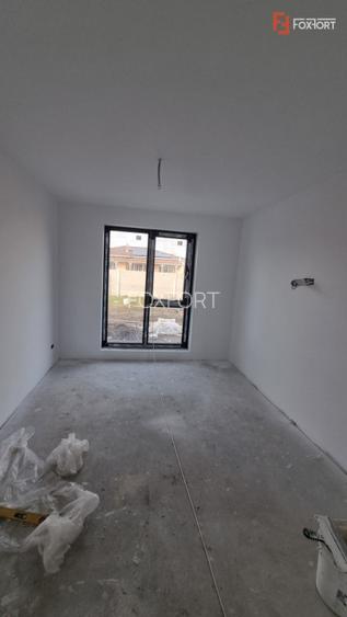 Duplex modern cu 5 camere si 2 bai in Ghiroda - 4