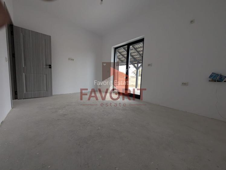 Casa individuala | Parter + Etaj | Asfalt | Toate utilitatile | - 13