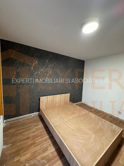 Apartament 3 camere, situat in zona CET - 13