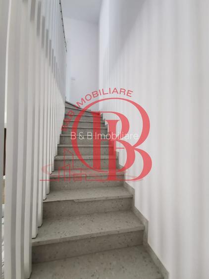 Vila  de tip duplex 4 camere Pompa Caldura Titan Pallady - 8