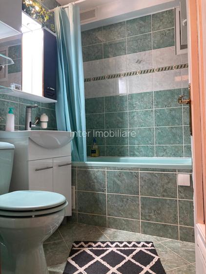 PACURARI PETRU PONI 3 CAMERE DECOMANDAT 72 MP MOBILAT BLOC 1983  COD 161707 - 12