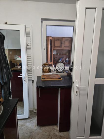Casa de vanzare -CAPITOL - 112.000 euro ( COD E2+E7) - 12