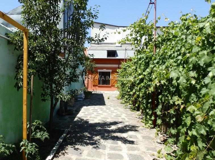 Casa parter plus Mansarda zona Ultracentrala, teren 550mp - 7