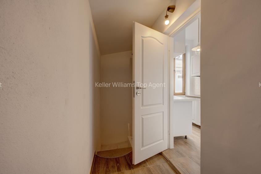 In Cartierul Evreiesc, casa 3 camere pivnita si mansarda open space. - 16