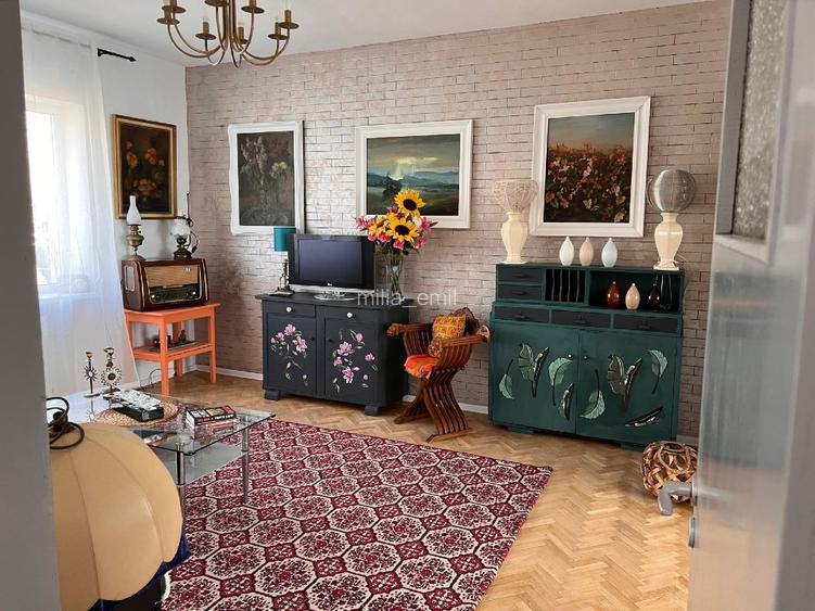 VIND Casa(Duplex) Subsol tehnic +Garaj+P+1E zona Centrala - 12