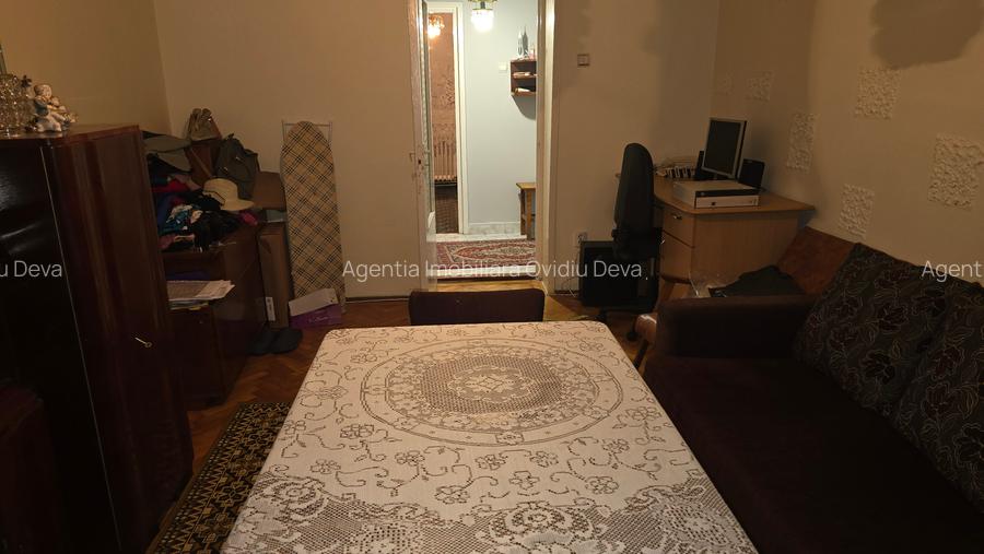 Vand apartament cu 3 camere decomandat in Deva, zona George Enescu etaj 1, - 6