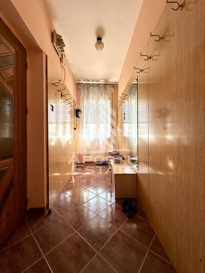 Apartament 4 camere, centrala proprie, zona Sagului - 7