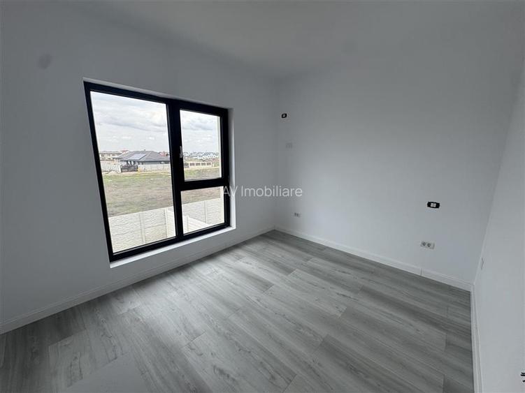 VILA DE VANZARE DOMNESTI LA CHEIE 4 CAMERE - TEREN- PANOURI FOTOVOLTAICE - 5