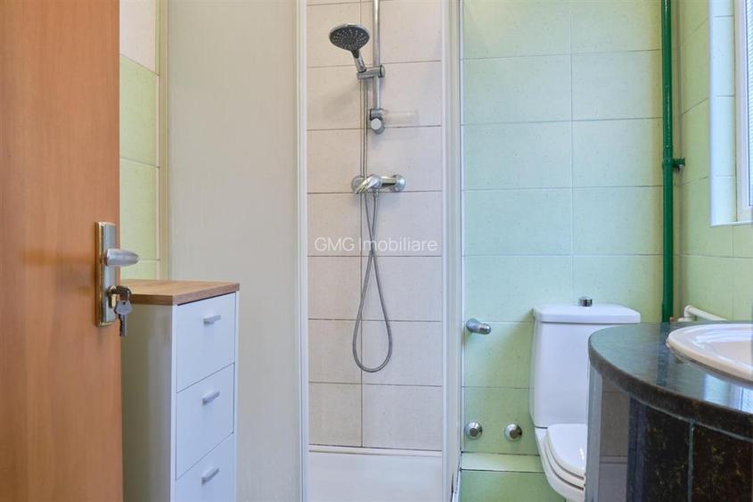 Garsoniera zona OBOR - 12