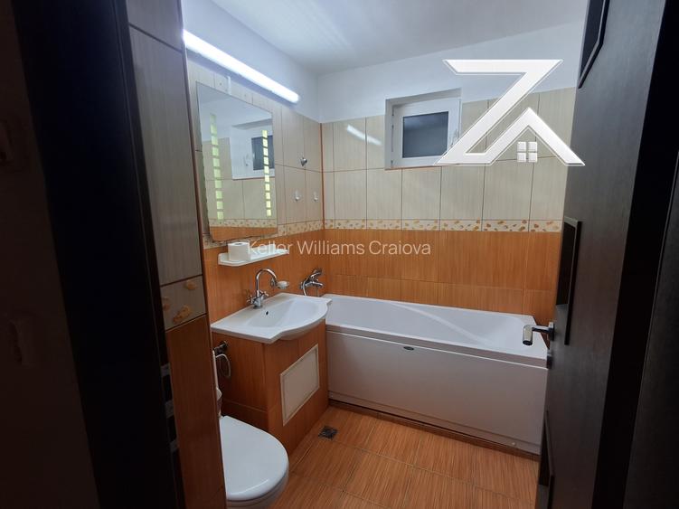 Apartament de închiriat 3 camere - Craiovița - 14