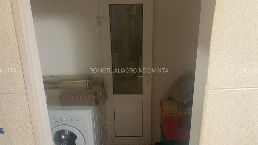 Ozana, statia de tramvai Ozana - 9