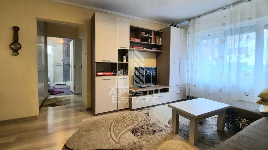 Apartament 2 camere la parter, zona centrala. - 2