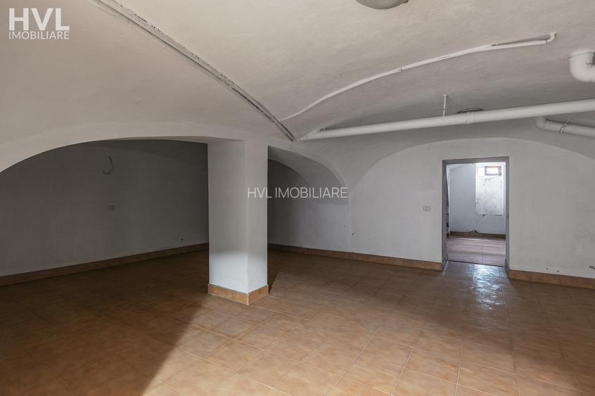 Cladire de birouri si apartamente in zona centrala, Arad - 10