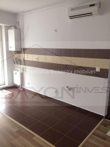 Vanzari Apartamente 5  camere CARTIERE METALURGIEI - 17