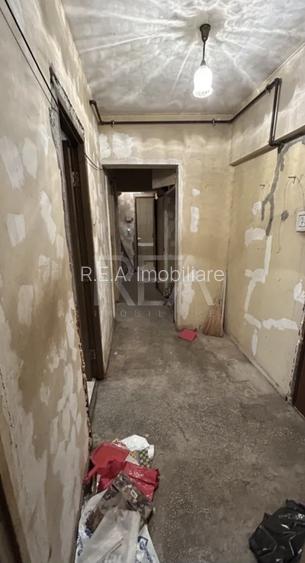 3 camere, et 4/10, 65 mp, bloc 1978-Drumul Taberei - 4
