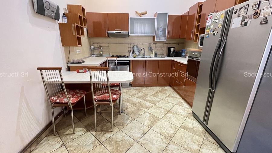 Apartament  spatios de vanzare intr-o cladire istorica - 17