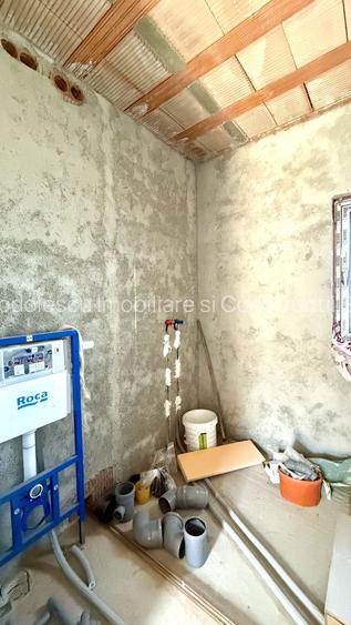 PROIECT DEOSEBIT - 7