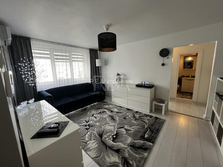 Apartament 3 camere 1 decembrie 1918 - 2