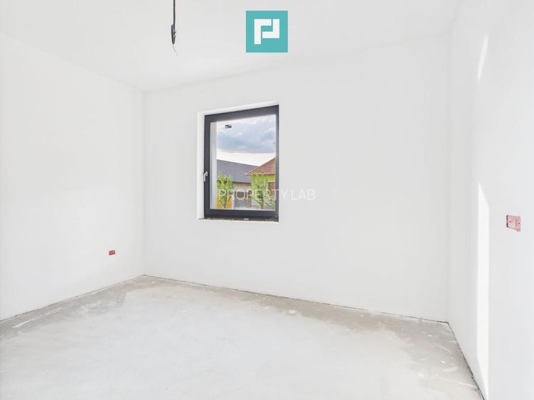 Casă nouă, la sol în Vladimirescu - 17