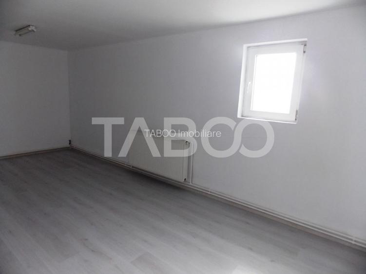 Spatiu pentru birouri de inchiriat cu utilitati incluse in Strand - 9