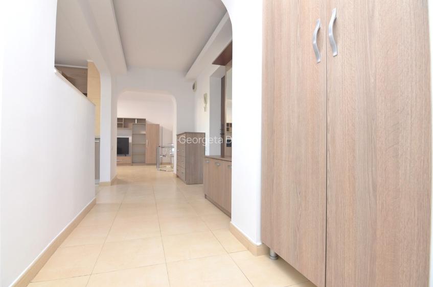 Apartament de inchiriat recent renovat 2 camere Piata Unirii - 12
