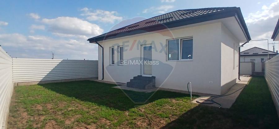 Casa noua Crevedia | gata de mutare | 3 camere - 9