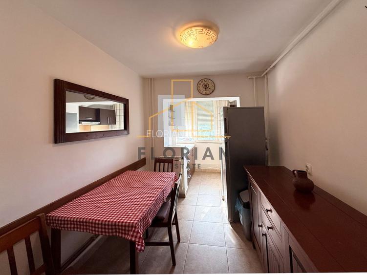 Apartament cu 3 camere, decomandat, 450 euro/ Calea Lipovei, Tm - 14