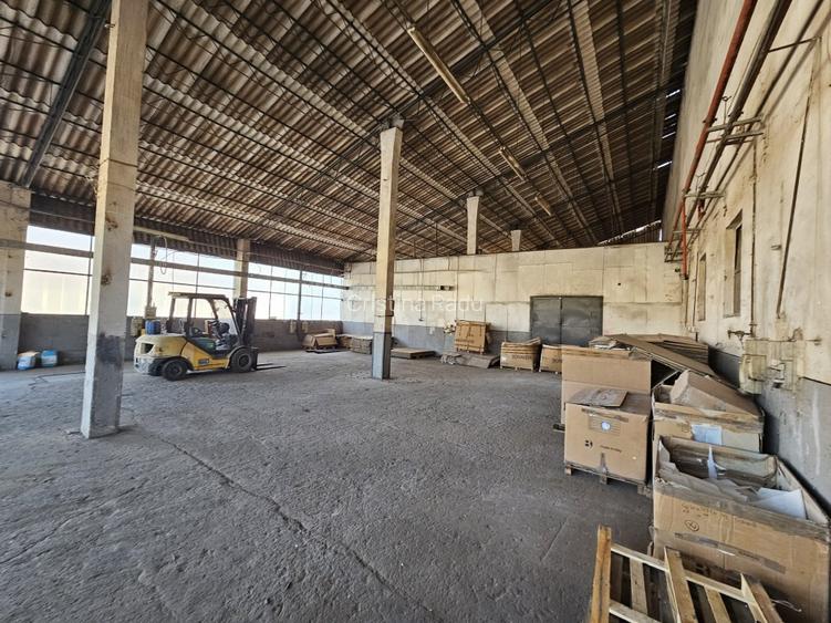 Spatiu industrial Mun. Calafat, Jud. Dolj  teren + constructii 9692mp+2931mp - 12