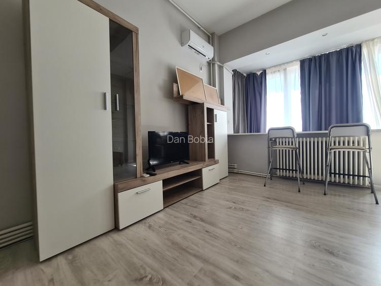 Garsoniera centrala proprie 5 min  m Universitatii - 9