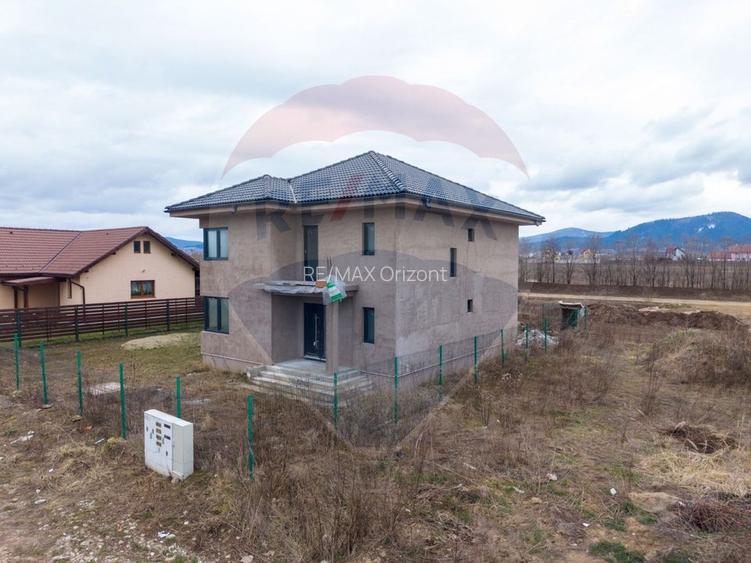 Casă nouă premium în Săcele | Construcție de calitate - 21